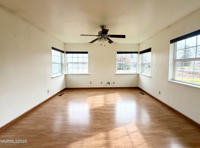 1031 Wagon Wheel Court, Gardnerville, NV 89460