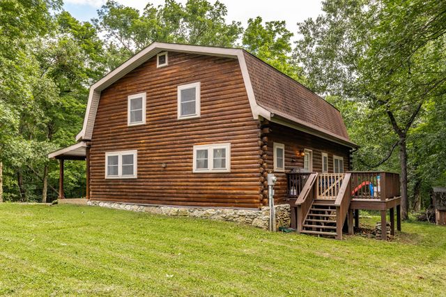 2076 Martins Chapel Church Rd, Springfield, TN 37172