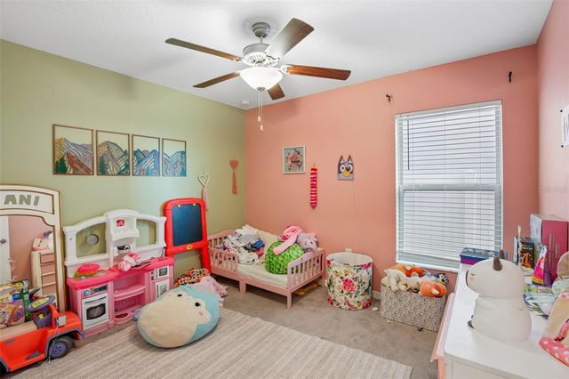 9415 LEMON DROP LOOP, Sun City Center, FL 33573
