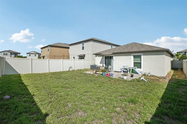 9415 LEMON DROP LOOP, Sun City Center, FL 33573