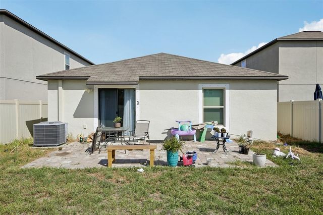 9415 LEMON DROP LOOP, Sun City Center, FL 33573