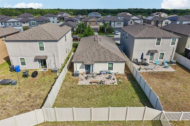 9415 LEMON DROP LOOP, Sun City Center, FL 33573