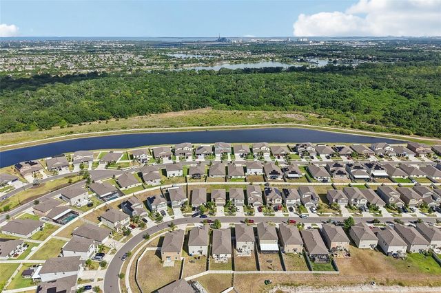9415 LEMON DROP LOOP, Sun City Center, FL 33573