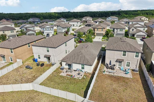 9415 LEMON DROP LOOP, Sun City Center, FL 33573