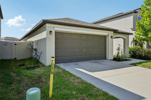 9415 LEMON DROP LOOP, Sun City Center, FL 33573