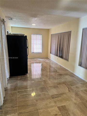 4933 NW 42nd St, Lauderdale Lakes, FL 33319