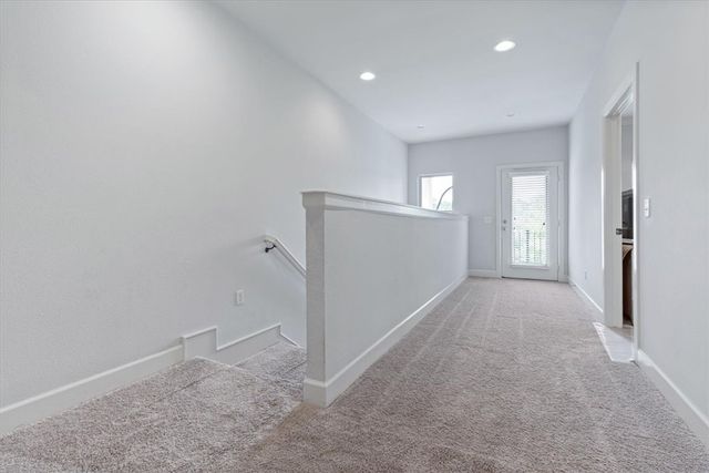 3714 W Cherokee Street, Rogers, AR 72758