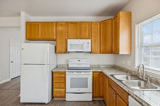 5170 Hickory Hollow Pkwy Unit 252, Antioch, TN 37013