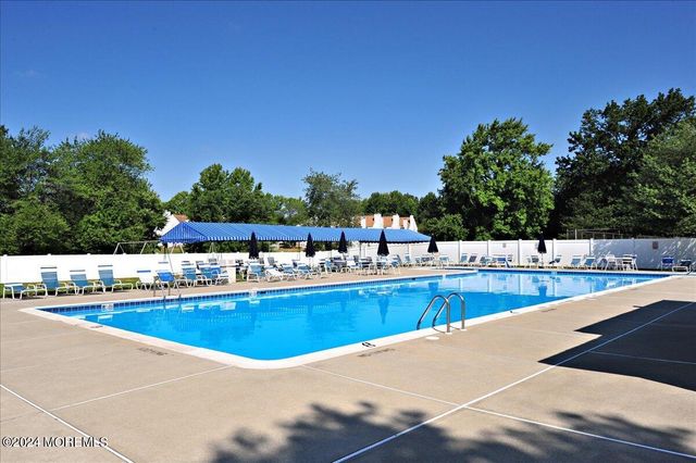 125 Bedford Place, Morganville, NJ 07751