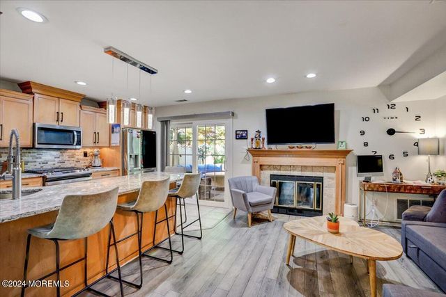 125 Bedford Place, Morganville, NJ 07751