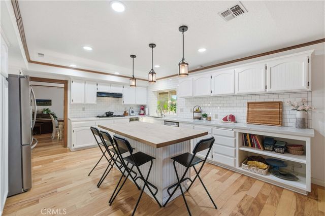 42911 Normandy, Lancaster, CA 93536