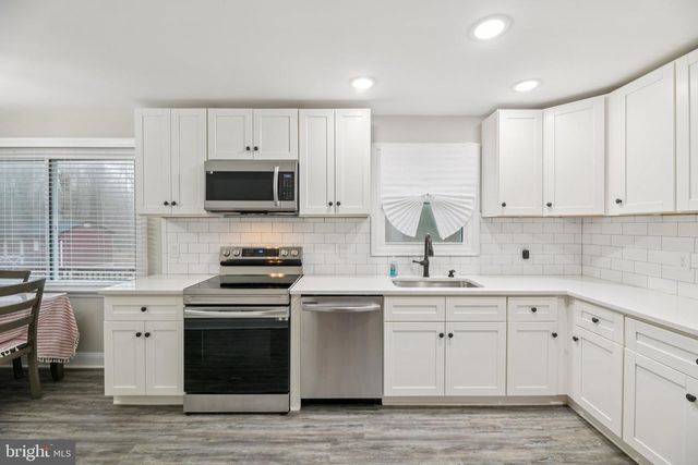 6975 ROSE LN, La Plata, MD 20646