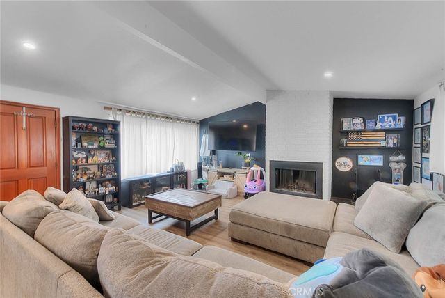 3832 Abbeywood, Whittier, CA 90601