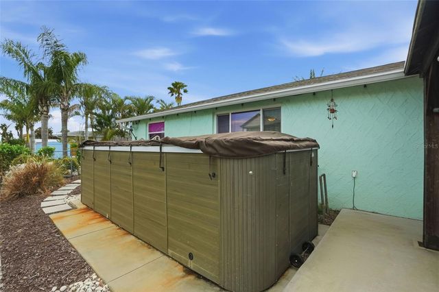 13822 MALCOLM AVENUE, Hudson, FL 34667