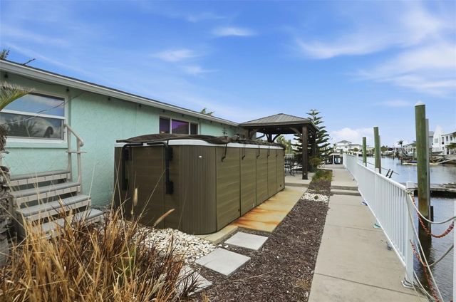 13822 MALCOLM AVENUE, Hudson, FL 34667