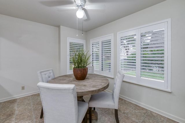 2808 W Downing Court W, Fresno, CA 93711