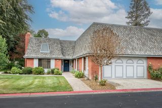 2808 W Downing Court W, Fresno, CA 93711