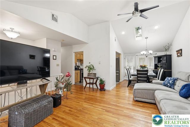 3635 Stephen Crane Lane, Hanover Twp, PA 18017