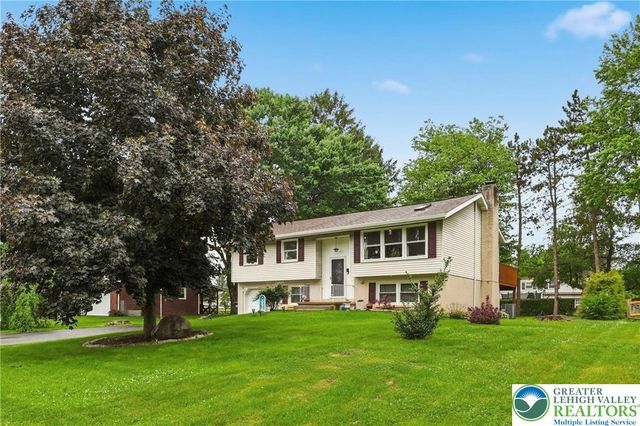 3635 Stephen Crane Lane, Hanover Twp, PA 18017