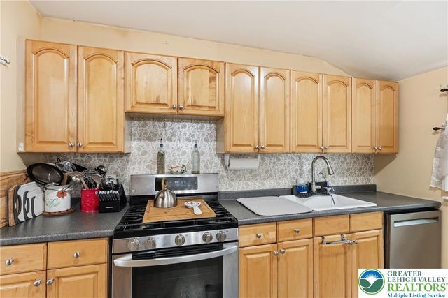 3635 Stephen Crane Lane, Hanover Twp, PA 18017