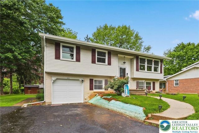 3635 Stephen Crane Lane, Hanover Twp, PA 18017