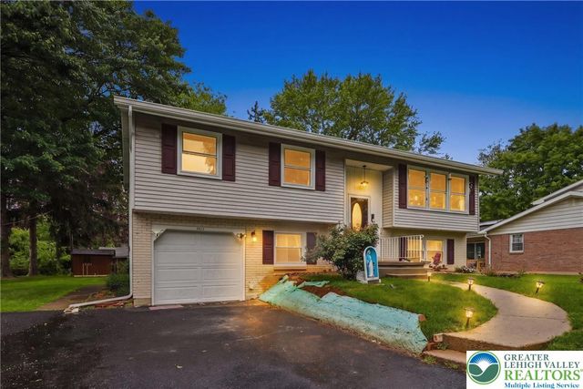 3635 Stephen Crane Lane, Hanover Twp, PA 18017