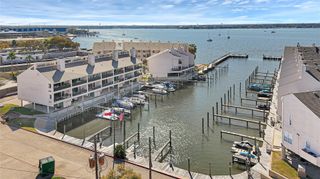 3663 Nasa Parkway 407, Seabrook, TX 77586