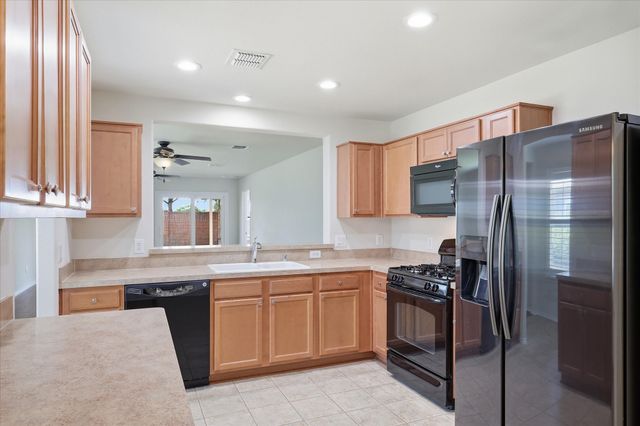 7798 Oakland Hills Lane, Frisco, TX 75036