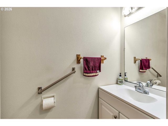 3006 Ne 127TH Ave, Vancouver, WA 98682