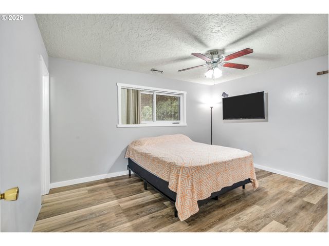 3006 Ne 127TH Ave, Vancouver, WA 98682