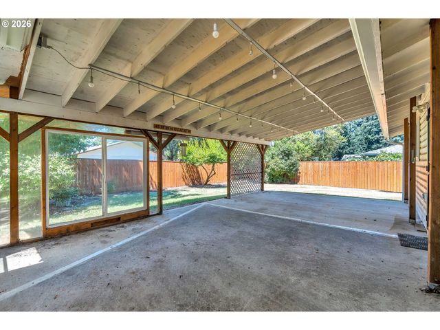 3006 Ne 127TH Ave, Vancouver, WA 98682