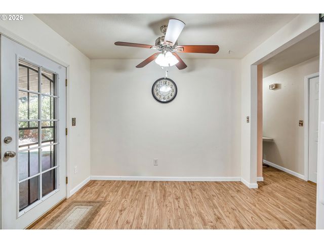 3006 Ne 127TH Ave, Vancouver, WA 98682