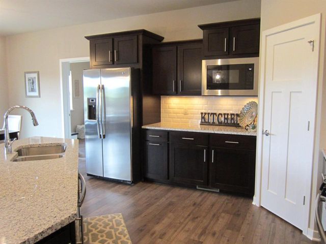 6639 Wagtail Way, Middleton, WI 53562