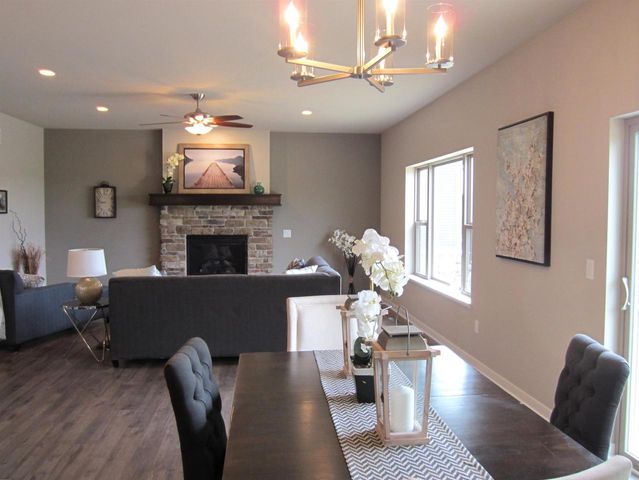 6639 Wagtail Way, Middleton, WI 53562