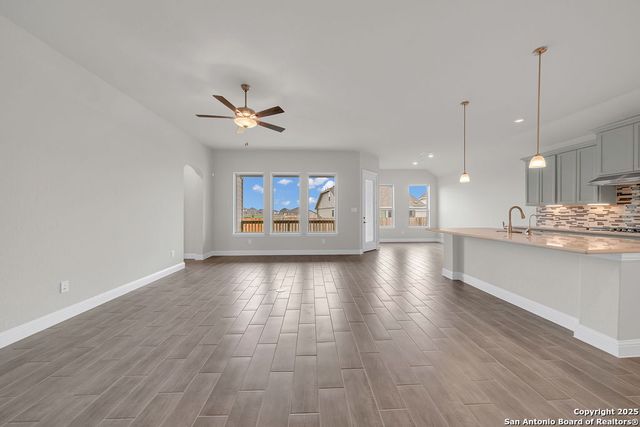 4190 Island Run, Schertz, TX 78124