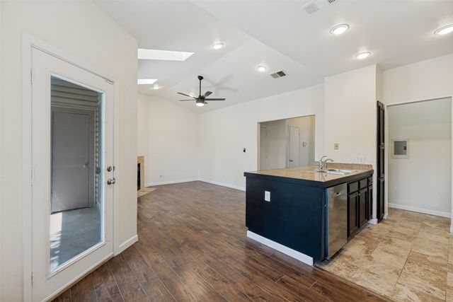 7340 Skillman Street 1014, Dallas, TX 75231