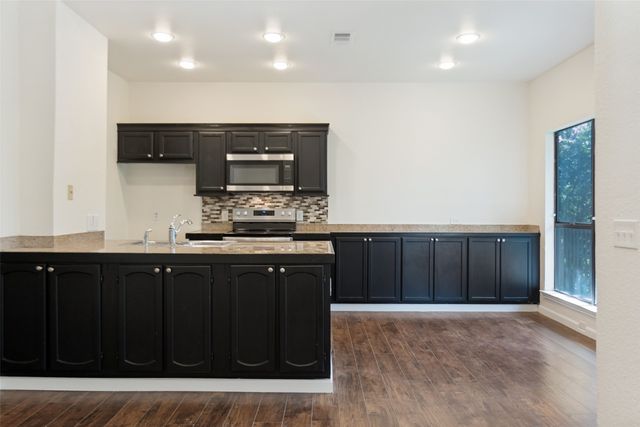 7340 Skillman Street 1014, Dallas, TX 75231