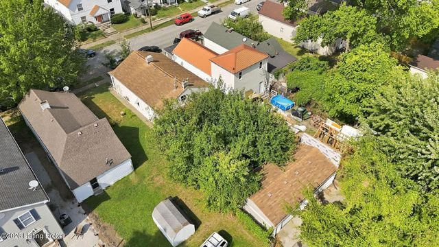 642 & 644 Atwood St, Louisville, KY 40217