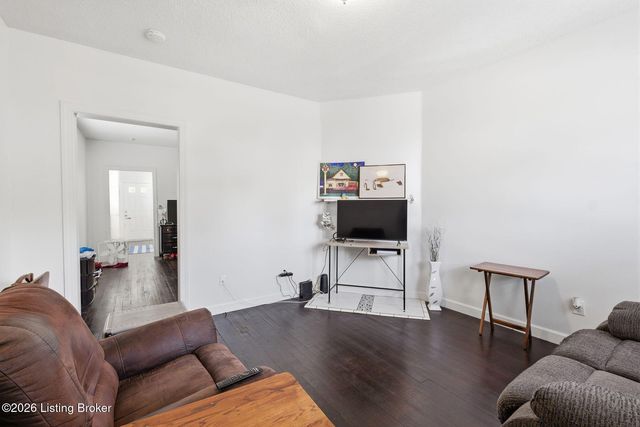 642 & 644 Atwood St, Louisville, KY 40217