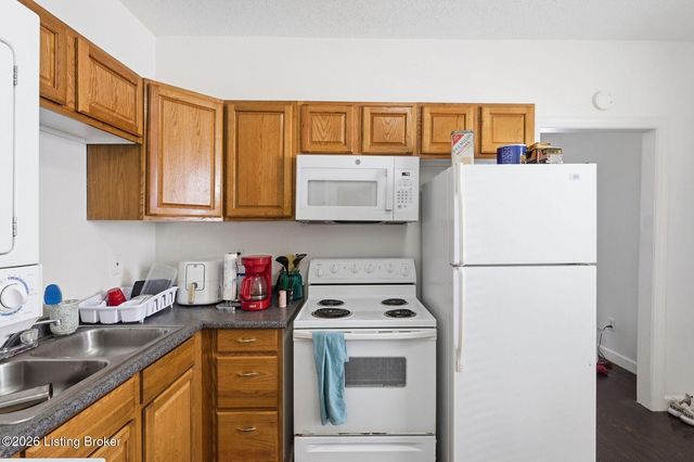 642 & 644 Atwood St, Louisville, KY 40217