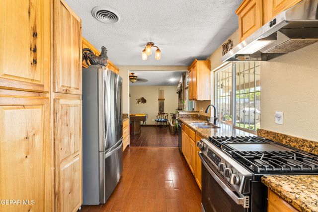 10624 CORALSTONE Drive, El Paso, TX 79925