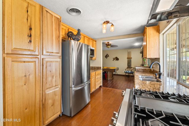 10624 CORALSTONE Drive, El Paso, TX 79925