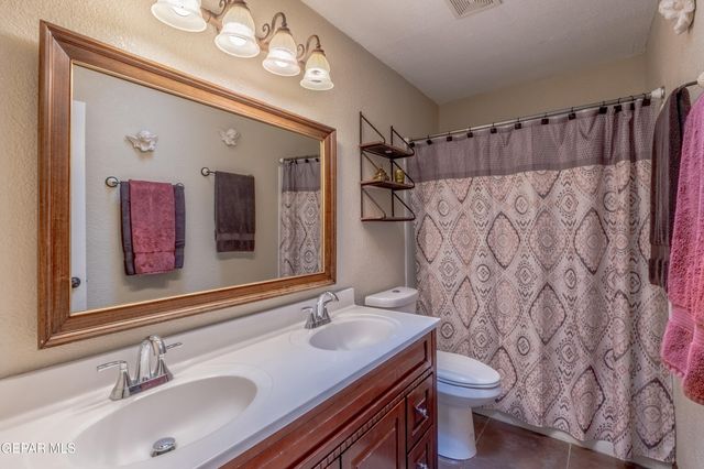 10624 CORALSTONE Drive, El Paso, TX 79925