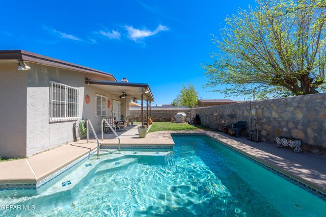 10624 CORALSTONE Drive, El Paso, TX 79925