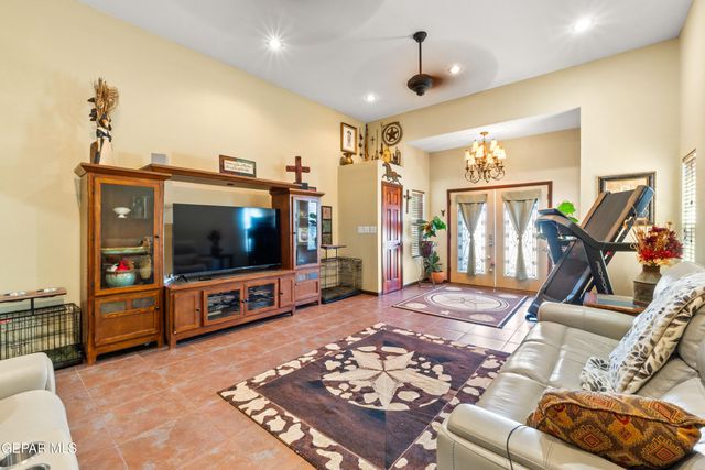 10624 CORALSTONE Drive, El Paso, TX 79925