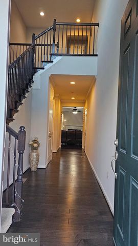 20473 ROLLING WATER TER, Ashburn, VA 20147