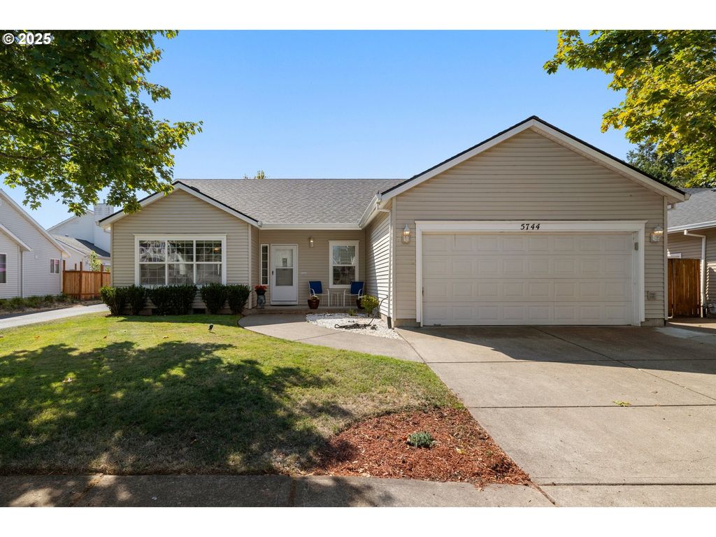 5744 Se POPES Pl, Hillsboro, OR 97123