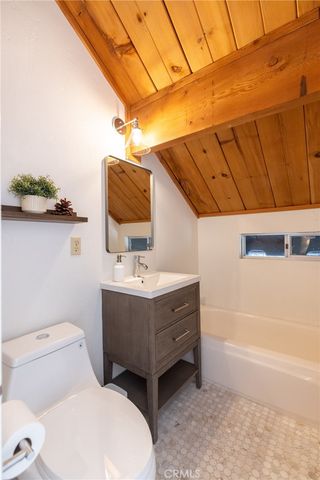 1140 Eagle Mountain Drive, Big Bear City, CA 92314