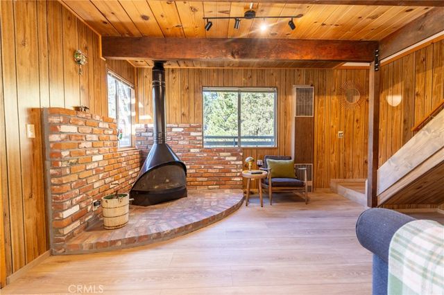 1140 Eagle Mountain Drive, Big Bear City, CA 92314