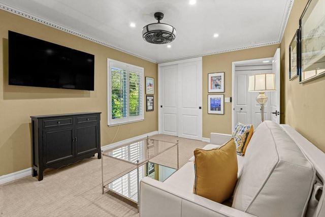 15333 Kennedy Road, Los Gatos, CA 95032